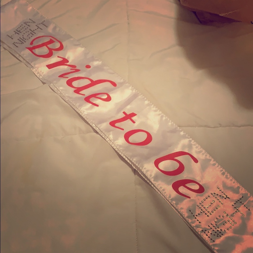 Bride sash